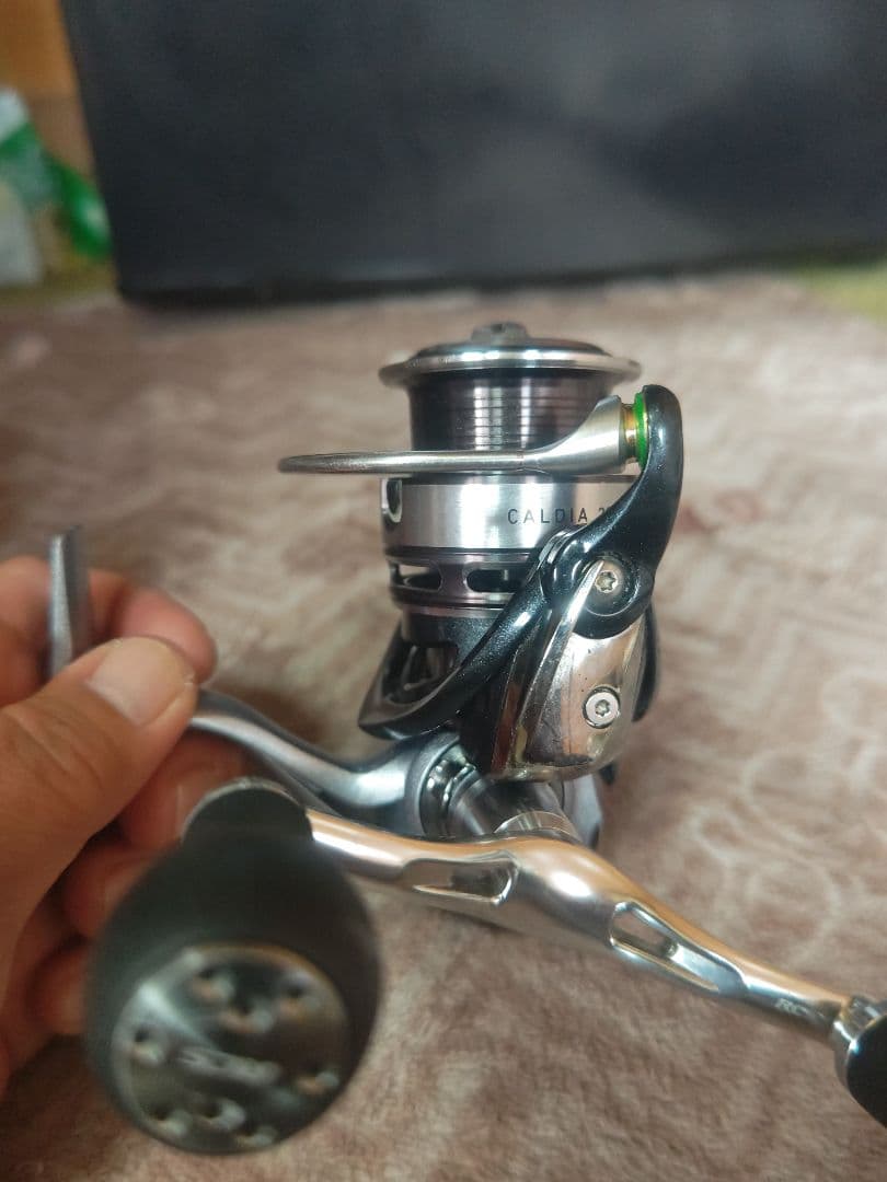 ダイワ カルディア 2508H slpワークスrcsダブルハンドル