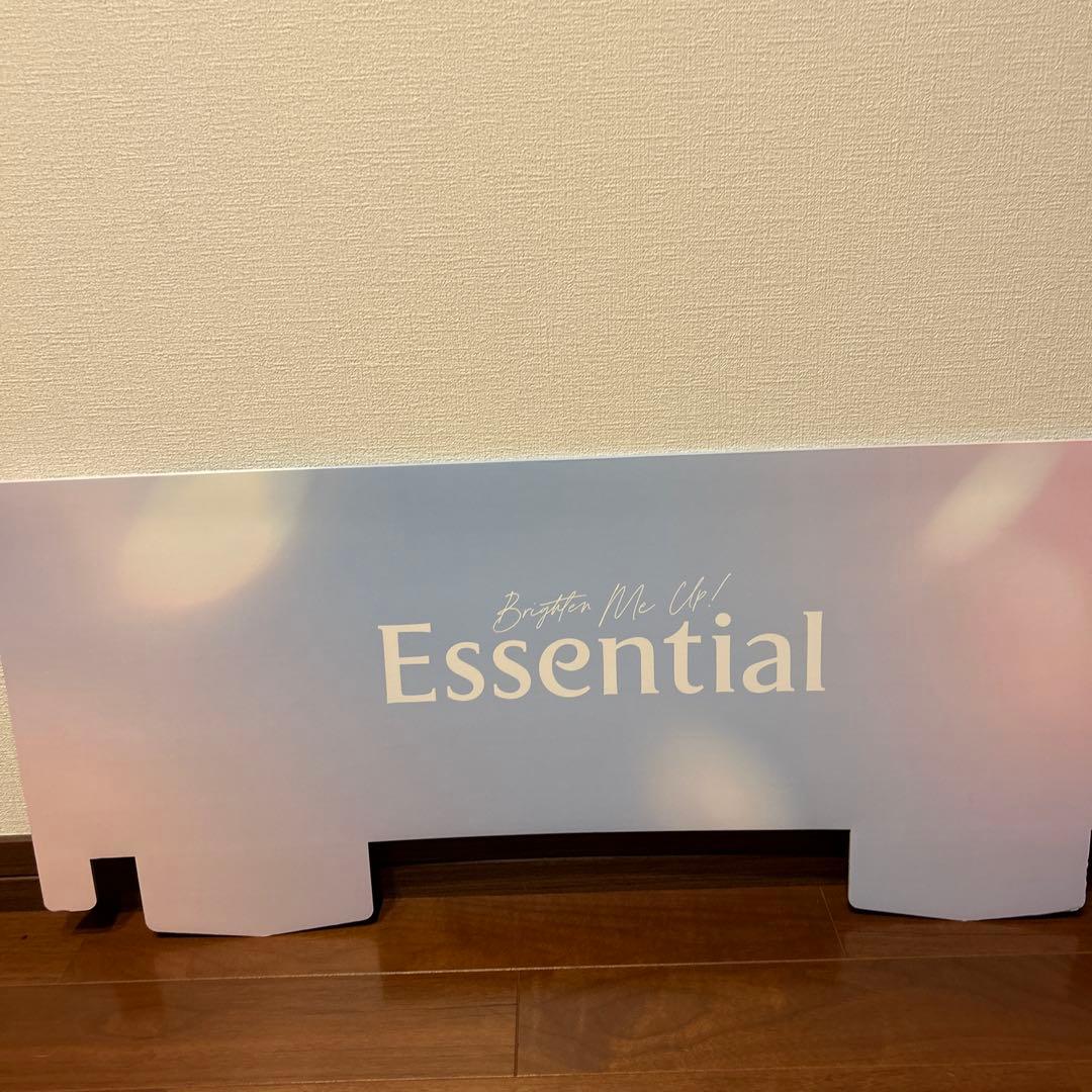 ニュージーンズ　エッセンシャル　POP 非売品