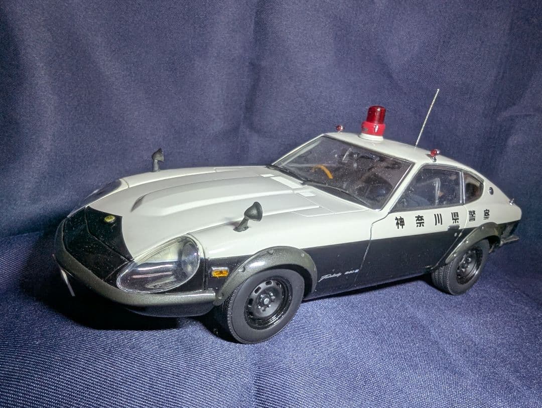 京商　フェアレディ240Z パトカー 1/18